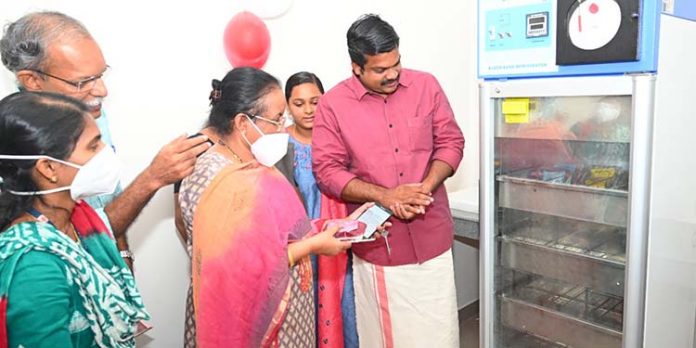 കോന്നി ഗവ.മെഡിക്കൽ കോളേജിൽ സ്ഥാപിച്ച ബ്ലഡ് സ്റ്റോറേജ് യൂണിറ്റ് ഉദ്ഘാടനം ചെയ്തു കോന്നി ഗവ.മെഡിക്കൽ കോളേജിൽ സ്ഥാപിച്ച ബ്ലഡ് സ്റ്റോറേജ് യൂണിറ്റ് ഉദ്ഘാടനം ചെയ്തു