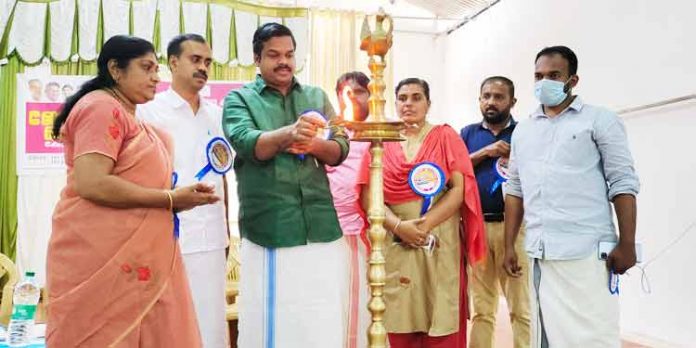 യുവജന കമ്മീഷന്റെ നേതൃത്വത്തില് തൊഴില് മേള സംഘടിപ്പിച്ചു യുവജന കമ്മീഷന്റെ നേതൃത്വത്തില് തൊഴില് മേള സംഘടിപ്പിച്ചു