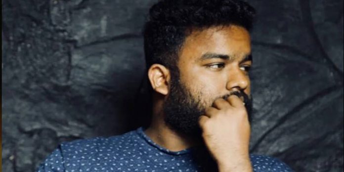 ചൂഷണം ചെയ്തു, ഗർഭിണിയാക്കി : ‘പടവെട്ട്’ സംവിധായകനെതിരെ തുറന്നടിച്ച് യുവതി ചൂഷണം ചെയ്തു, ഗർഭിണിയാക്കി : ‘പടവെട്ട്’ സംവിധായകനെതിരെ തുറന്നടിച്ച് യുവതി