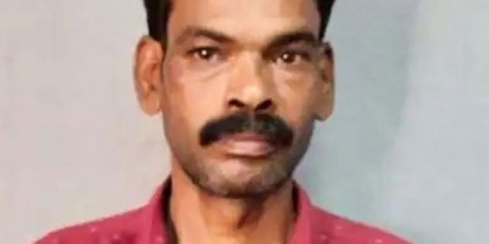 മലപ്പുറത്ത് നാടന് തോക്കുമായി ഒരാള് പോലീസിന്റെ പിടിയില് മലപ്പുറത്ത് നാടന് തോക്കുമായി ഒരാള് പോലീസിന്റെ പിടിയില്