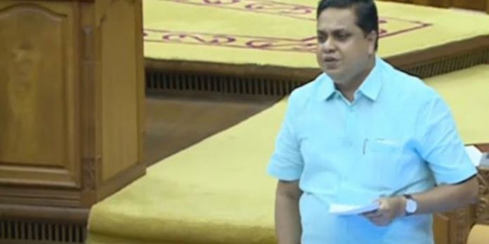 ‘സില്വര്ലൈന് പ്രകടന പത്രികയിലുണ്ട് – ആരെതിര്ത്താലും നടപ്പാക്കും ; സഭയില് മറുപടിയുമായി എ എന് ഷംസീര് ‘സില്വര്ലൈന് പ്രകടന പത്രികയിലുണ്ട് – ആരെതിര്ത്താലും നടപ്പാക്കും ; സഭയില് മറുപടിയുമായി എ എന് ഷംസീര്