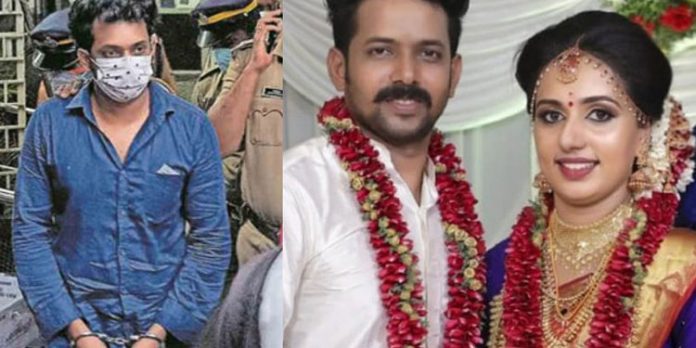 വിസ്മയ കേസ് ; പ്രതി കിരൺ കുമാറിന് സുപ്രീംകോടതി ജാമ്യം അനുവദിച്ചു വിസ്മയ കേസ് ; പ്രതി കിരൺ കുമാറിന് സുപ്രീംകോടതി ജാമ്യം അനുവദിച്ചു