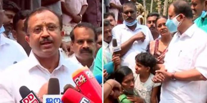 പോലീസ് നടപടി ആസൂത്രിതം ; മാടപ്പള്ളിയിൽ എത്തിയ പോലീസുകാർക്ക് നെയിം ബാഡ്ജ് ഇല്ലായിരുന്നെന്ന് വി മുരളീധരന് പോലീസ് നടപടി ആസൂത്രിതം ; മാടപ്പള്ളിയിൽ എത്തിയ പോലീസുകാർക്ക് നെയിം ബാഡ്ജ് ഇല്ലായിരുന്നെന്ന് വി മുരളീധരന്