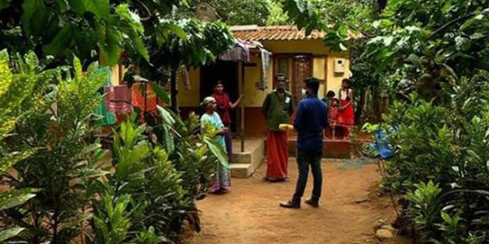 വയനാട് വെള്ളാർമലയിൽ ഭൂനികുതി സ്വീകരിക്കാത്തതിനാൽ 382 കുടുംബങ്ങൾ ദുരിതത്തിൽ വയനാട് വെള്ളാർമലയിൽ ഭൂനികുതി സ്വീകരിക്കാത്തതിനാൽ 382 കുടുംബങ്ങൾ ദുരിതത്തിൽ