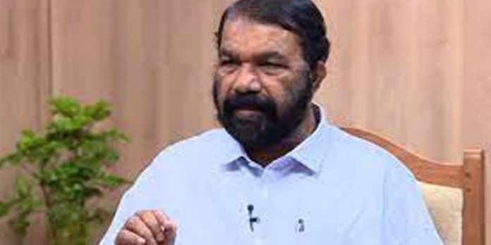 കോടതി ഉത്തരവ് മാനിക്കാന് സര്ക്കാര് ബാധ്യസ്ഥ്യം ; സമരം നിയമവിരുദ്ധമാണെന്ന് കോടതി പറഞ്ഞിട്ടില്ലന്ന് ശിവന്കുട്ടി കോടതി ഉത്തരവ് മാനിക്കാന് സര്ക്കാര് ബാധ്യസ്ഥ്യം ; സമരം നിയമവിരുദ്ധമാണെന്ന് കോടതി പറഞ്ഞിട്ടില്ലന്ന് ശിവന്കുട്ടി