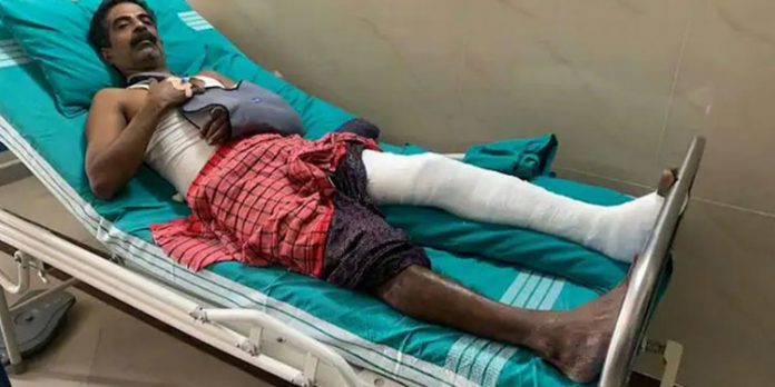 ഫേസ്ബുക്ക് കമന്റിന്റെ പേരിൽ ആക്രമണം ; പ്രതികളെ സംരക്ഷിക്കുന്നു – പോലീസിനെതിരെ കോൺഗ്രസ് ഫേസ്ബുക്ക് കമന്റിന്റെ പേരിൽ ആക്രമണം ; പ്രതികളെ സംരക്ഷിക്കുന്നു – പോലീസിനെതിരെ കോൺഗ്രസ്