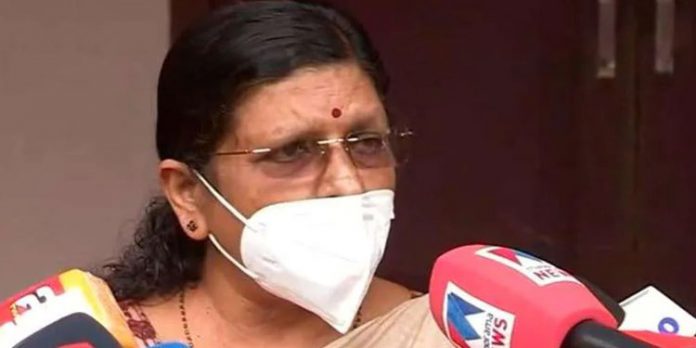 ടാറ്റൂ സ്റ്റുഡിയോ പീഡനം ; പരാതി നൽകാൻ വിദ്യാർത്ഥികൾ മടിക്കരുത് : വനിതാ കമ്മീഷൻ ടാറ്റൂ സ്റ്റുഡിയോ പീഡനം ; പരാതി നൽകാൻ വിദ്യാർത്ഥികൾ മടിക്കരുത് : വനിതാ കമ്മീഷൻ