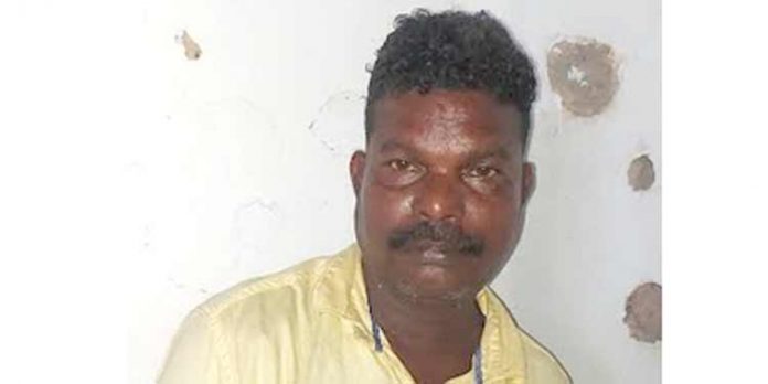 അനധികൃത മദ്യവില്പന ; മാന്നാറില് ഒരാളെ അറസ്റ്റ് ചെയ്തു അനധികൃത മദ്യവില്പന ; മാന്നാറില് ഒരാളെ അറസ്റ്റ് ചെയ്തു