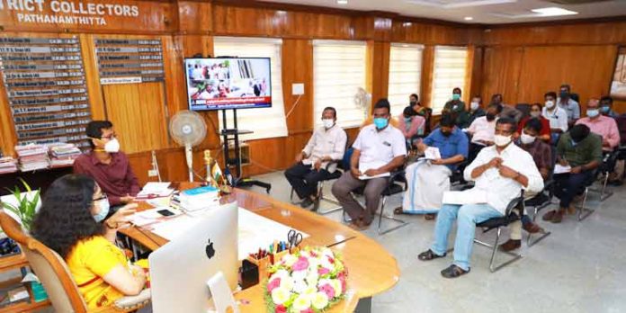 നദികളുടെ പുനരുജ്ജീവനം സാധ്യമാക്കും : ജില്ലാ കളക്ടര് നദികളുടെ പുനരുജ്ജീവനം സാധ്യമാക്കും : ജില്ലാ കളക്ടര്
