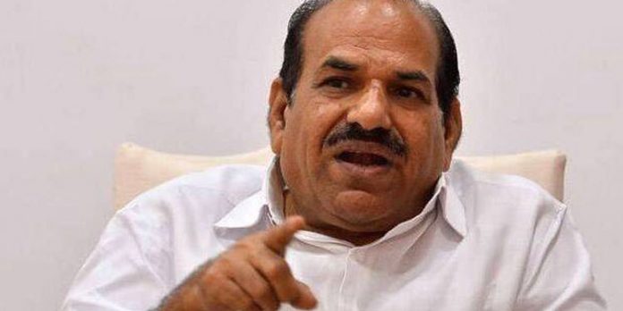 പണിമുടക്കില് നിന്ന് ജീവനക്കാരെ വിലക്കാന് കോടതിക്ക് അവകാശമില്ല : കോടതി കാണിച്ചത് തെറ്റ് കോടിയേരി പണിമുടക്കില് നിന്ന് ജീവനക്കാരെ വിലക്കാന് കോടതിക്ക് അവകാശമില്ല : കോടതി കാണിച്ചത് തെറ്റ് കോടിയേരി