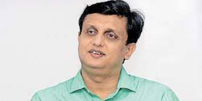 ട്രാഫിക് എസ്ഐയെ ആക്രമിച്ച കേസില് മന്ത്രി പി.എ മുഹമ്മദ് റിയാസ് കോടതിയില് ഹാജരായി ട്രാഫിക് എസ്ഐയെ ആക്രമിച്ച കേസില് മന്ത്രി പി.എ മുഹമ്മദ് റിയാസ് കോടതിയില് ഹാജരായി