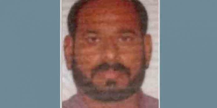 മദീന പള്ളി സന്ദര്ശനത്തിന് എത്തിയ മലയാളി ഹൃദയാഘാതം മൂലം മരിച്ചു മദീന പള്ളി സന്ദര്ശനത്തിന് എത്തിയ മലയാളി ഹൃദയാഘാതം മൂലം മരിച്ചു