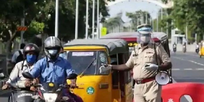 സംസ്ഥാത്ത് ഏര്പ്പെടുത്തിയിരുന്ന നിയന്ത്രണങ്ങള് പിന്വലിച്ച് തമിഴ്നാട് സംസ്ഥാത്ത് ഏര്പ്പെടുത്തിയിരുന്ന നിയന്ത്രണങ്ങള് പിന്വലിച്ച് തമിഴ്നാട്