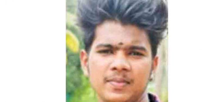 അനുജന് ജ്യേഷ്ഠനെ ജീവനോടെ കുഴിച്ചുമൂടിയ കേസില് അമ്മയും അറസ്റ്റിലായി അനുജന് ജ്യേഷ്ഠനെ ജീവനോടെ കുഴിച്ചുമൂടിയ കേസില് അമ്മയും അറസ്റ്റിലായി
