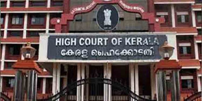 ജാതി മാറിയുള്ള വിവാഹത്തിന്റെ പേരില് സംവരണം നിഷേധിക്കാനാവില്ല : ഹൈക്കോടതി ജാതി മാറിയുള്ള വിവാഹത്തിന്റെ പേരില് സംവരണം നിഷേധിക്കാനാവില്ല : ഹൈക്കോടതി
