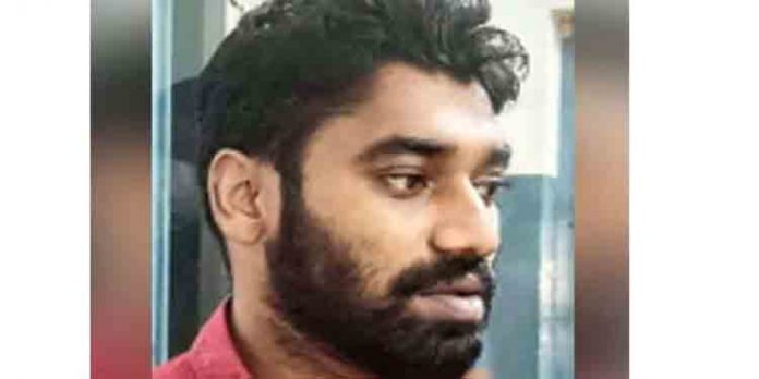 ചുവരുകളില് പോസ്റ്റര് പതിച്ച് യുവതിയെ അപകീര്ത്തിപ്പെടുത്താന് ശ്രമം ; യുവാവ് അറസ്റ്റില് ചുവരുകളില് പോസ്റ്റര് പതിച്ച് യുവതിയെ അപകീര്ത്തിപ്പെടുത്താന് ശ്രമം ; യുവാവ് അറസ്റ്റില്