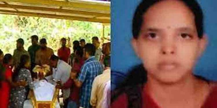സിന്ധുവിന്റെ മരണത്തില് ബന്ധുക്കളുടെയും സഹപ്രവര്ത്തകരുടെയും മൊഴി ഇന്ന് രേഖപ്പെടുത്തും സിന്ധുവിന്റെ മരണത്തില് ബന്ധുക്കളുടെയും സഹപ്രവര്ത്തകരുടെയും മൊഴി ഇന്ന് രേഖപ്പെടുത്തും