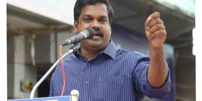 റോഡ് വികസന പദ്ധതികളുടെ പിതൃത്വം ഏറ്റെടുക്കാനുള്ള ശ്രമത്തിൽ നിന്നും എംപി പിന്തിരിയണം : അഡ്വ.കെ.യു.ജനീഷ് കുമാർ റോഡ് വികസന പദ്ധതികളുടെ പിതൃത്വം ഏറ്റെടുക്കാനുള്ള ശ്രമത്തിൽ നിന്നും എംപി പിന്തിരിയണം : അഡ്വ.കെ.യു.ജനീഷ് കുമാർ
