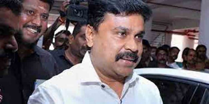 നടിയെ ആക്രമിച്ച കേസ് ; ദിലീപുമായി യാതൊരു ബന്ധവുമില്ലെന്ന് നാലാം പ്രതി നടിയെ ആക്രമിച്ച കേസ് ; ദിലീപുമായി യാതൊരു ബന്ധവുമില്ലെന്ന് നാലാം പ്രതി