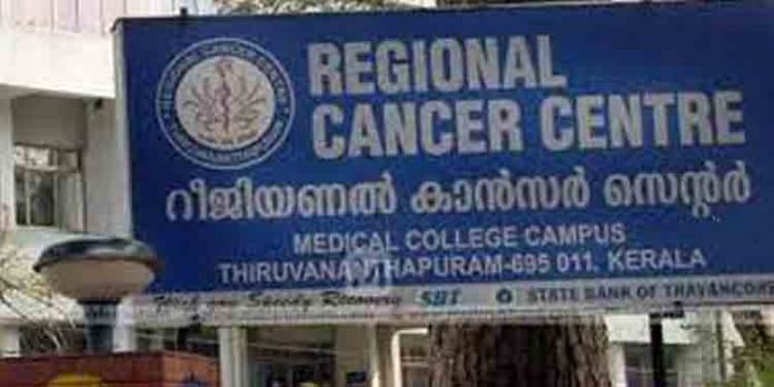 മുടങ്ങിക്കിടക്കുന്ന പണം ലഭിച്ചാലെ ആരോഗ്യ ഇന്ഷുറന്സ് പദ്ധതിയില് ചേരൂ എന്ന് ആശുപത്രികള് മുടങ്ങിക്കിടക്കുന്ന പണം ലഭിച്ചാലെ ആരോഗ്യ ഇന്ഷുറന്സ് പദ്ധതിയില് ചേരൂ എന്ന് ആശുപത്രികള്
