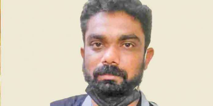 പന്തളത്ത് യുവാവിനെ വെട്ടിപ്പരിക്കേല്പ്പിച്ച സംഭവം ; ഒരാള് കൂടി അറസ്റ്റില് പന്തളത്ത് യുവാവിനെ വെട്ടിപ്പരിക്കേല്പ്പിച്ച സംഭവം ; ഒരാള് കൂടി അറസ്റ്റില്