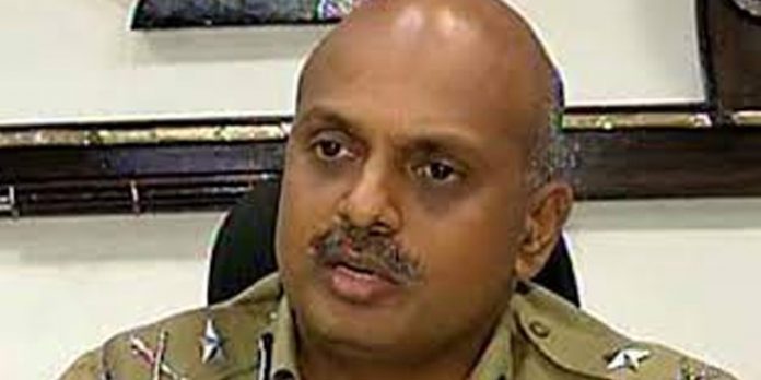 എ.ഡി.ജി.പി ശ്രീജിത്തിനെതിരെ ആഭ്യന്തര സെക്രട്ടറിക്ക് പരാതി നൽകി ദിലീപ് എ.ഡി.ജി.പി ശ്രീജിത്തിനെതിരെ ആഭ്യന്തര സെക്രട്ടറിക്ക് പരാതി നൽകി ദിലീപ്
