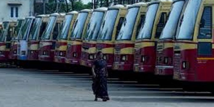 ശമ്പള വിതരണം മുടങ്ങിയ കെ എസ് ആര് ടി സിക്ക് 30 കോടി രൂപ അനുവദിച്ച് ധനവകുപ്പ് ശമ്പള വിതരണം മുടങ്ങിയ കെ എസ് ആര് ടി സിക്ക് 30 കോടി രൂപ അനുവദിച്ച് ധനവകുപ്പ്