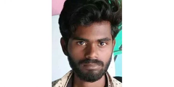കഞ്ചാവുമായി ബംഗാള് സ്വദേശി അറസ്റ്റില് കഞ്ചാവുമായി ബംഗാള് സ്വദേശി അറസ്റ്റില്