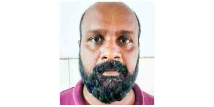യുവതിയെ ബലാത്സംഗം ചെയ്ത് ഗര്ഭിണിയാക്കിയ സംഭവത്തില് തൃശൂര് സ്വദേശി അറസ്റ്റില് യുവതിയെ ബലാത്സംഗം ചെയ്ത് ഗര്ഭിണിയാക്കിയ സംഭവത്തില് തൃശൂര് സ്വദേശി അറസ്റ്റില്