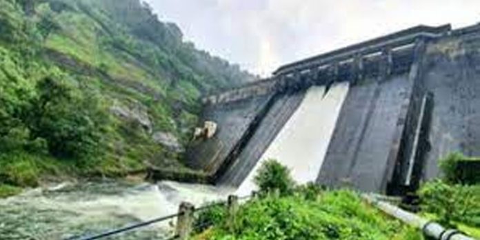 ശബരിഗിരി പദ്ധതിയില് ജലനിരപ്പ് കുറഞ്ഞു ശബരിഗിരി പദ്ധതിയില് ജലനിരപ്പ് കുറഞ്ഞു