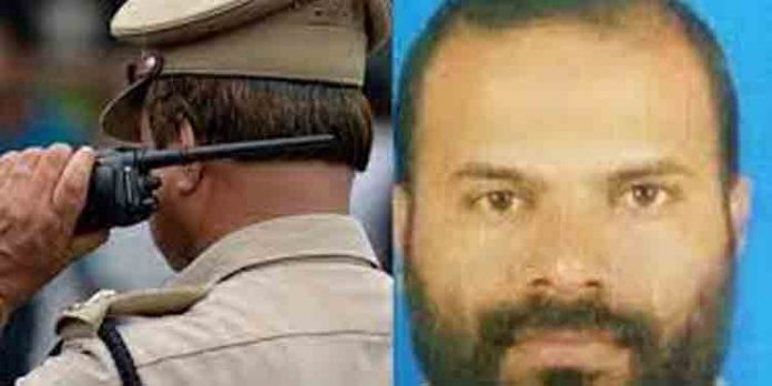 പാലക്കാട് സുബൈര് വധക്കേസ് : നേരിട്ട് പങ്കെടുത്ത മൂന്നുപേർ പിടിയിൽ പാലക്കാട് സുബൈര് വധക്കേസ് : നേരിട്ട് പങ്കെടുത്ത മൂന്നുപേർ പിടിയിൽ
