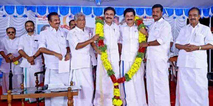 പാർട്ടിയില് നിന്നും പുറത്തുപോയവർ തിരികെ വരാൻ ക്യൂ നിൽക്കുകയാണെന്നു ജോസ് കെ മാണി എം.പി പാർട്ടിയില് നിന്നും പുറത്തുപോയവർ തിരികെ വരാൻ ക്യൂ നിൽക്കുകയാണെന്നു ജോസ് കെ മാണി എം.പി