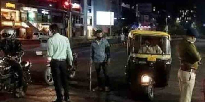 പാലക്കാട് ജില്ലയില് പ്രഖ്യാപിച്ച നിരോധനാജ്ഞ നീട്ടി പാലക്കാട് ജില്ലയില് പ്രഖ്യാപിച്ച നിരോധനാജ്ഞ നീട്ടി