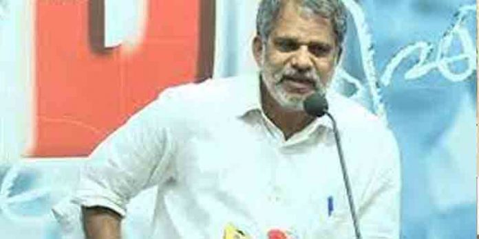 സാധാരണക്കാരുടെ ജനജീവിതം തകര്ക്കുന്ന തീവ്രവര്ഗീയസര്ക്കാരാണ് മോദിയുടേത് എ.വിജയരാഘവന് സാധാരണക്കാരുടെ ജനജീവിതം തകര്ക്കുന്ന തീവ്രവര്ഗീയസര്ക്കാരാണ് മോദിയുടേത് എ.വിജയരാഘവന്