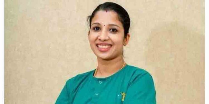 നേഴ്സിന്റെ സമയോചിത ഇടപെടല് ; ബസ്സില് തീരേണ്ട ജീവന് തിരിച്ചു പിടിച്ചു നേഴ്സിന്റെ സമയോചിത ഇടപെടല് ; ബസ്സില് തീരേണ്ട ജീവന് തിരിച്ചു പിടിച്ചു