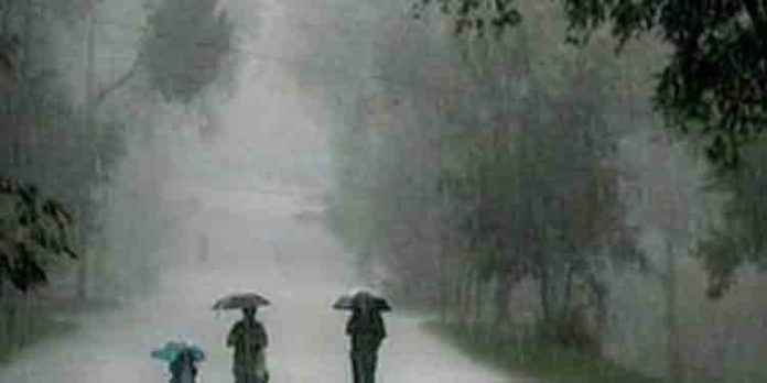 അടുത്ത 4 ദിവസം കേരളത്തില് ഒറ്റപ്പെട്ടയിടങ്ങളില് ഇടിയോടുകൂടിയ മഴയ്ക്ക് സാധ്യതയെന്ന് കേന്ദ്ര കാലാവസ്ഥ വകുപ്പ് അടുത്ത 4 ദിവസം കേരളത്തില് ഒറ്റപ്പെട്ടയിടങ്ങളില് ഇടിയോടുകൂടിയ മഴയ്ക്ക് സാധ്യതയെന്ന് കേന്ദ്ര കാലാവസ്ഥ വകുപ്പ്