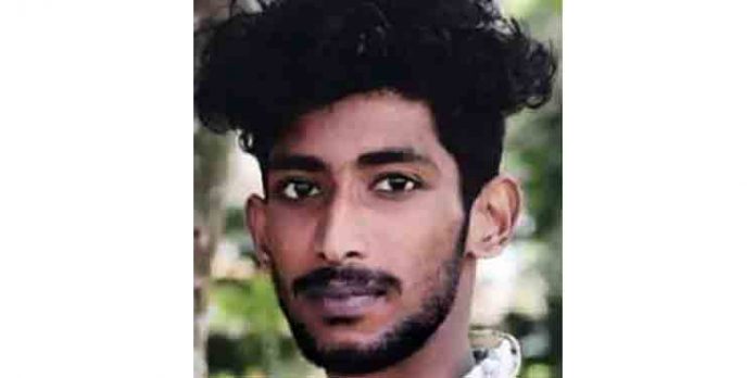 ശിക്കാര വള്ളം കരയ്ക്കടുപ്പിച്ച ശേഷം കാണാതായ ജീവനക്കാരനെ ആലപ്പുഴയില് മരിച്ച നിലയില് കണ്ടെത്തി ശിക്കാര വള്ളം കരയ്ക്കടുപ്പിച്ച ശേഷം കാണാതായ ജീവനക്കാരനെ ആലപ്പുഴയില് മരിച്ച നിലയില് കണ്ടെത്തി
