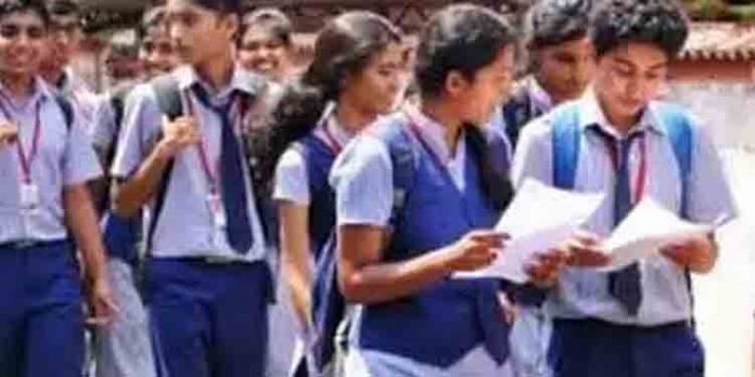 പ്ലസ് ടു പരീക്ഷ പൂർത്തിയായി ; മൂല്യനിർണയം നാളെ തുടങ്ങും പ്ലസ് ടു പരീക്ഷ പൂർത്തിയായി ; മൂല്യനിർണയം നാളെ തുടങ്ങും