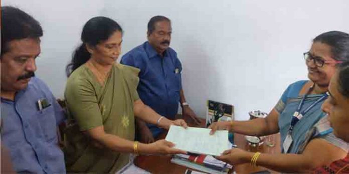 ഉപതെരഞ്ഞെടുപ്പിന് എൽഡിഎഫ് സ്ഥാനാർഥി നാമനിർദ്ദേശ പത്രിക നൽകി ഉപതെരഞ്ഞെടുപ്പിന് എൽഡിഎഫ് സ്ഥാനാർഥി നാമനിർദ്ദേശ പത്രിക നൽകി