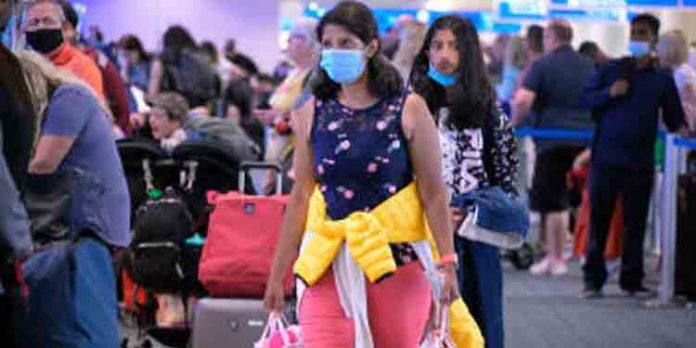 പ്രതിദിന കേസുകള് വര്ദ്ധിക്കുന്ന സാഹചര്യത്തില് സംസ്ഥാനത്ത് ഇന്ന് മുതല് മാസ്ക് നിര്ബന്ധം പ്രതിദിന കേസുകള് വര്ദ്ധിക്കുന്ന സാഹചര്യത്തില് സംസ്ഥാനത്ത് ഇന്ന് മുതല് മാസ്ക് നിര്ബന്ധം