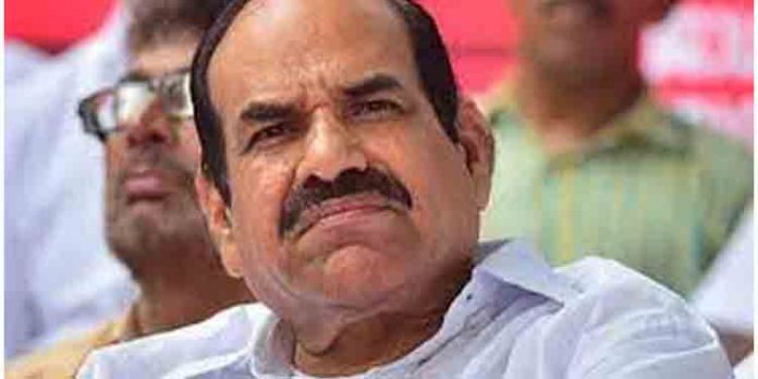 ശ്രീനാരായണ ഗുരുവിനെ റാഞ്ചാന് ബി ജെ പി ശ്രമം : കോടിയേരി ശ്രീനാരായണ ഗുരുവിനെ റാഞ്ചാന് ബി ജെ പി ശ്രമം : കോടിയേരി