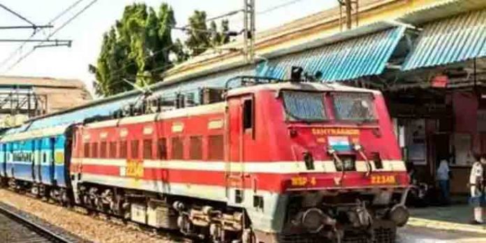 കോട്ടയം പാതയില് ട്രെയിന് ഗതാഗത നിയന്ത്രണം കോട്ടയം പാതയില് ട്രെയിന് ഗതാഗത നിയന്ത്രണം