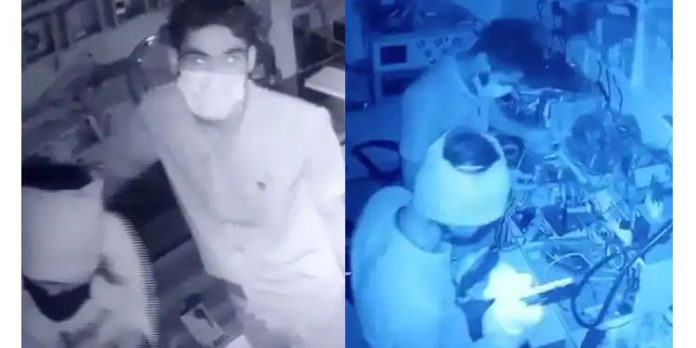 ആലപ്പുഴയിൽ മൊബൈൽ സർവീസ് സെന്ററിൽ മോഷണം ; സിസിടിവിയിൽ കടുങ്ങി പ്രതികൾ ആലപ്പുഴയിൽ മൊബൈൽ സർവീസ് സെന്ററിൽ മോഷണം ; സിസിടിവിയിൽ കടുങ്ങി പ്രതികൾ