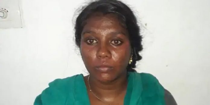 റംസാന് തിരക്കിനിടെ മിഠായിതെരുവിൽ ആഭരണ മോഷണം : സ്ത്രീ അറസ്റ്റിൽ റംസാന് തിരക്കിനിടെ മിഠായിതെരുവിൽ ആഭരണ മോഷണം : സ്ത്രീ അറസ്റ്റിൽ