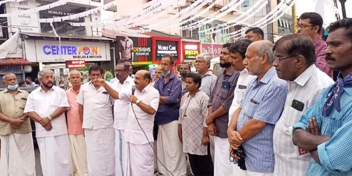 ജനകീയ പ്രക്ഷോഭത്തെ ആക്രമിച്ച് ഇല്ലാതാക്കാമെന്ന് സർക്കാർ വ്യാമോഹിക്കണ്ട : ജോസഫ് എം പുതുശ്ശേരി ജനകീയ പ്രക്ഷോഭത്തെ ആക്രമിച്ച് ഇല്ലാതാക്കാമെന്ന് സർക്കാർ വ്യാമോഹിക്കണ്ട : ജോസഫ് എം പുതുശ്ശേരി
