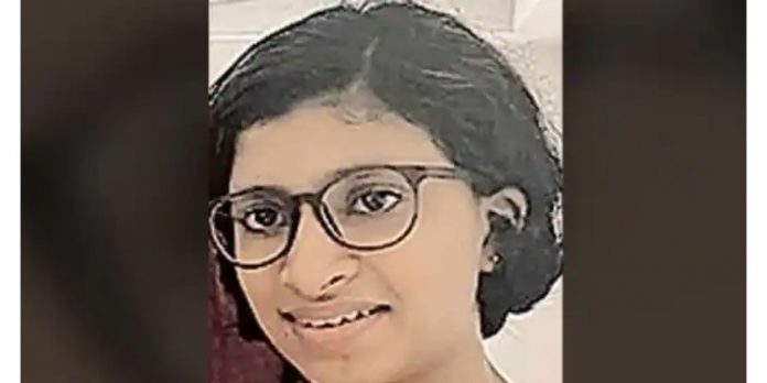 അമ്മ വഴക്ക് പറഞ്ഞതിന് ഫ്ലാറ്റില് നിന്ന് ചാടിയത് ; കോട്ടയത്തെ 15കാരിയുടെ മരണം ആത്മഹത്യയെന്ന് പോലീസ് അമ്മ വഴക്ക് പറഞ്ഞതിന് ഫ്ലാറ്റില് നിന്ന് ചാടിയത് ; കോട്ടയത്തെ 15കാരിയുടെ മരണം ആത്മഹത്യയെന്ന് പോലീസ്