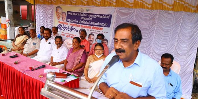 ഫീനിക്സ് പക്ഷിയേപ്പോലെ റാന്നി ഉയര്ത്തെഴുന്നേറ്റു : ചീഫ് വിപ്പ് ഫീനിക്സ് പക്ഷിയേപ്പോലെ റാന്നി ഉയര്ത്തെഴുന്നേറ്റു : ചീഫ് വിപ്പ്