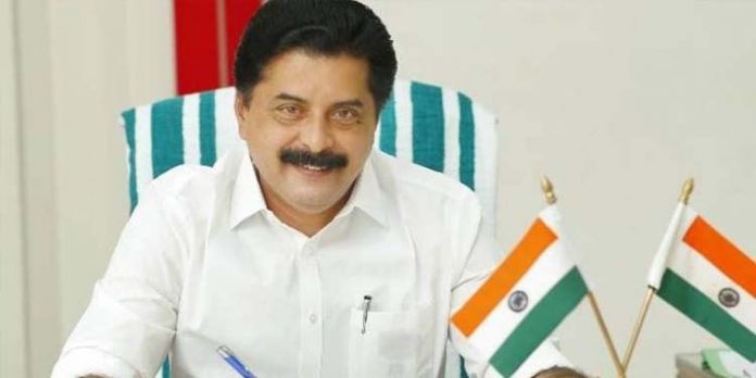 ഘടക കക്ഷികള് ഭരിക്കുന്ന വകുപ്പുകളില് സിഐടിയു ഭരണ പ്രതിസന്ധി സൃഷ്ടിക്കുന്നില്ലെന്ന് മന്ത്രി റോഷി അഗസ്റ്റിന് ഘടക കക്ഷികള് ഭരിക്കുന്ന വകുപ്പുകളില് സിഐടിയു ഭരണ പ്രതിസന്ധി സൃഷ്ടിക്കുന്നില്ലെന്ന് മന്ത്രി റോഷി അഗസ്റ്റിന്