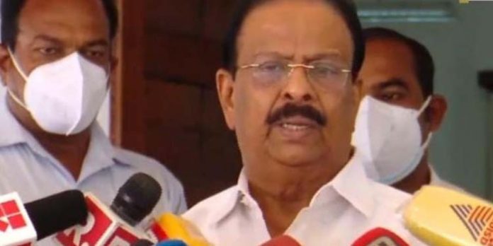 വല്ലപ്പോഴും ജനങ്ങളുടെ കാര്യം കൂടി നോക്കണം ; മുഖ്യമന്ത്രിക്കെതിരെ കെ.സുധാകരന് വല്ലപ്പോഴും ജനങ്ങളുടെ കാര്യം കൂടി നോക്കണം ; മുഖ്യമന്ത്രിക്കെതിരെ കെ.സുധാകരന്