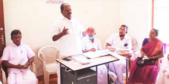 പിണറായി സര്ക്കാര് ധൂര്ത്തടിക്കുന്നതിന്റെ ഉത്തരവാദിത്വം പെന്ഷന്കാരുടെ തലയില് കെട്ടിവെയ്ക്കരുത് ; പ്രൊഫ.സതീഷ് കൊച്ചുപറമ്പില് പിണറായി സര്ക്കാര് ധൂര്ത്തടിക്കുന്നതിന്റെ ഉത്തരവാദിത്വം പെന്ഷന്കാരുടെ തലയില് കെട്ടിവെയ്ക്കരുത് ; പ്രൊഫ.സതീഷ് കൊച്ചുപറമ്പില്